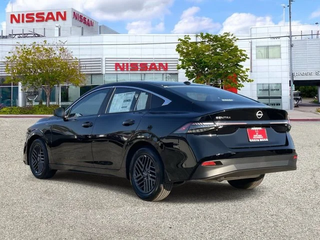 SEMINUEVOS NISSAN Sentra a Estados en autogozo