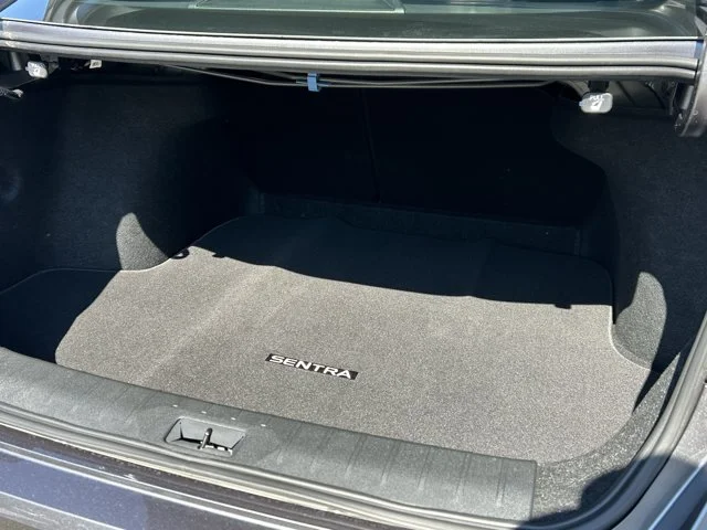 SEMINUEVOS NISSAN Sentra a Estados en autogozo