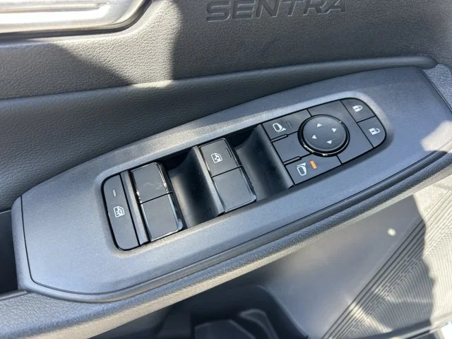 SEMINUEVOS NISSAN Sentra a Estados en autogozo