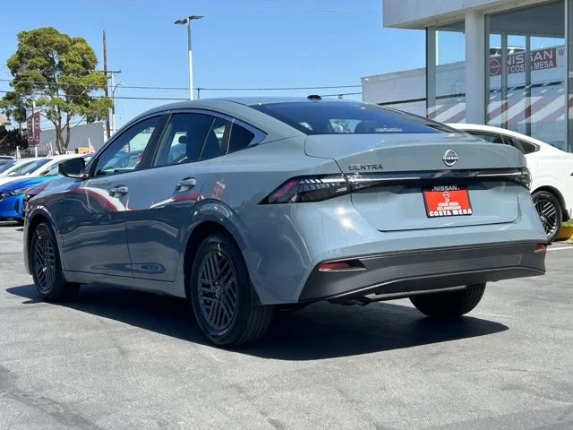 SEMINUEVOS NISSAN Sentra a Estados en autogozo