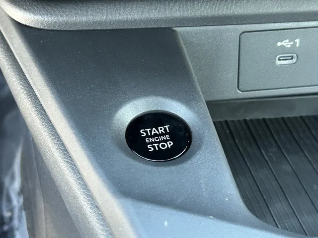 SEMINUEVOS NISSAN Sentra a Estados en autogozo