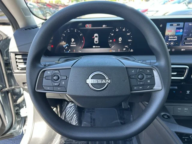 SEMINUEVOS NISSAN Sentra a Estados en autogozo