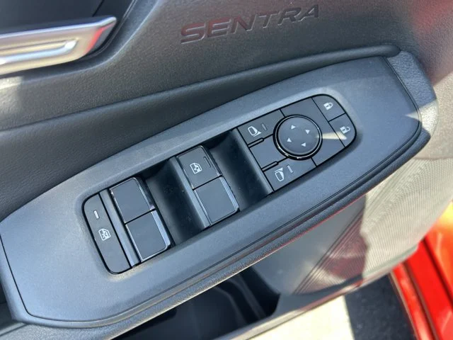SEMINUEVOS NISSAN Sentra a Estados en autogozo