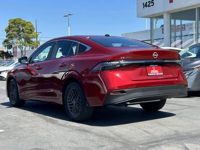 SEMINUEVOS NISSAN Sentra a Estados en autogozo