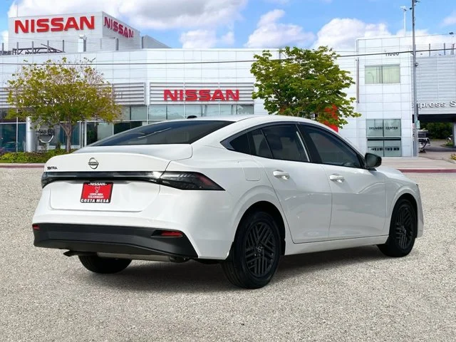 SEMINUEVOS NISSAN Sentra a Estados en autogozo