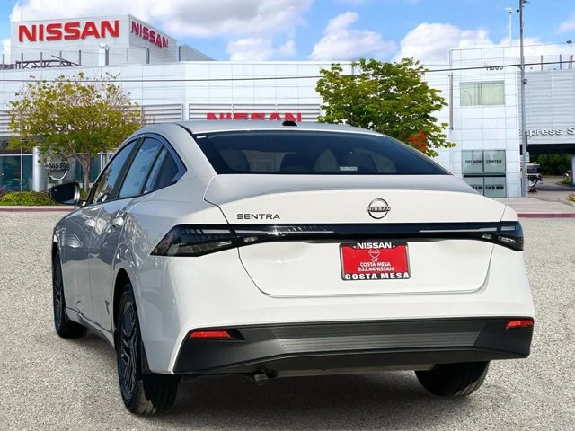 SEMINUEVOS NISSAN Sentra a Estados en autogozo