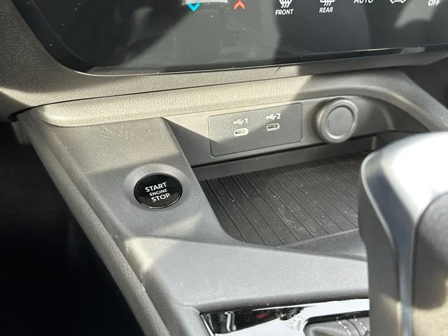 SEMINUEVOS NISSAN Sentra a Estados en autogozo