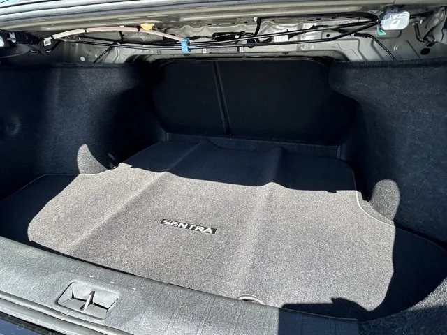 SEMINUEVOS NISSAN Sentra a Estados en autogozo