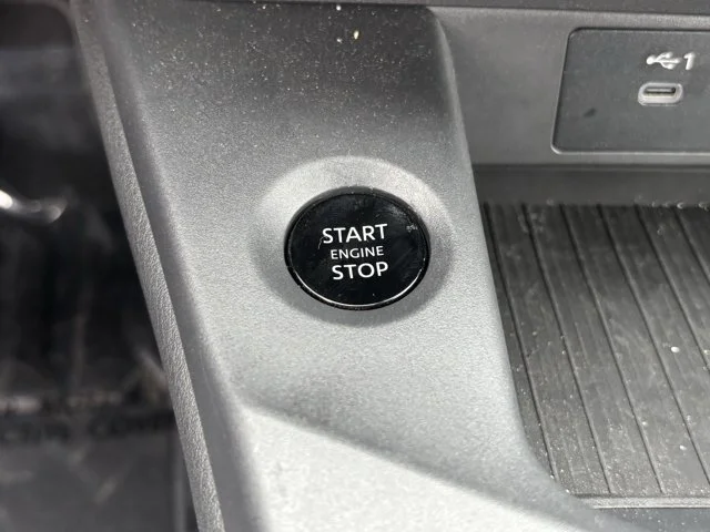 SEMINUEVOS NISSAN Sentra a Estados en autogozo
