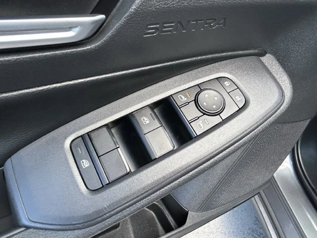 SEMINUEVOS NISSAN Sentra a Estados en autogozo