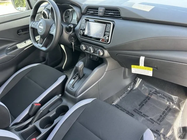 SEMINUEVOS NISSAN Versa a Estados en autogozo