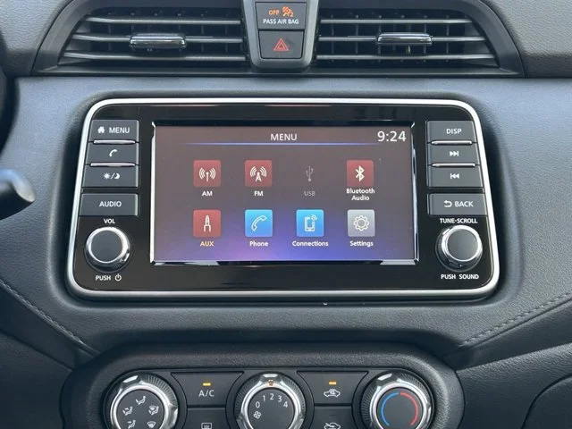 SEMINUEVOS NISSAN Versa a Estados en autogozo
