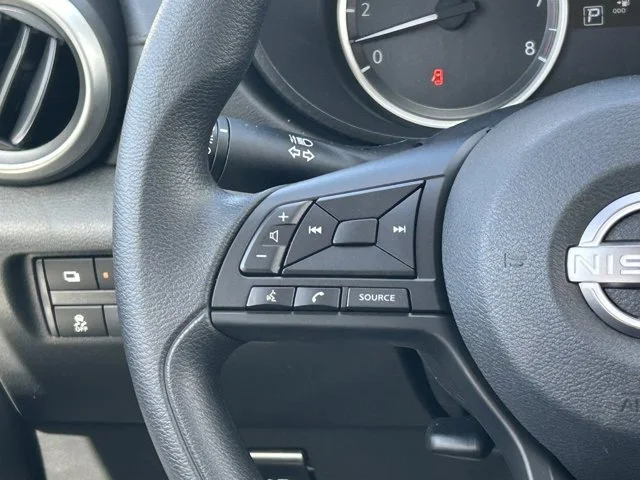 SEMINUEVOS NISSAN Versa a Estados en autogozo
