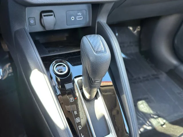 SEMINUEVOS NISSAN Versa a Estados en autogozo