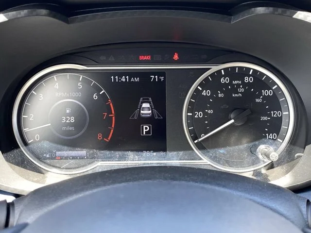 SEMINUEVOS NISSAN Versa a Estados en autogozo
