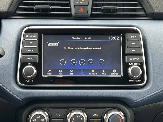 SEMINUEVOS NISSAN Versa a Estados en autogozo