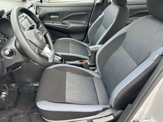 SEMINUEVOS NISSAN Versa a Estados en autogozo