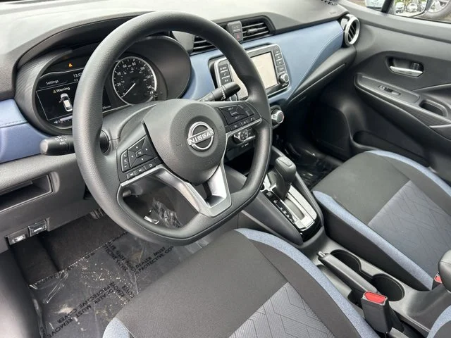 SEMINUEVOS NISSAN Versa a Estados en autogozo