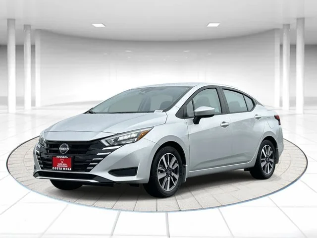 SEMINUEVOS NISSAN Versa a Estados en autogozo