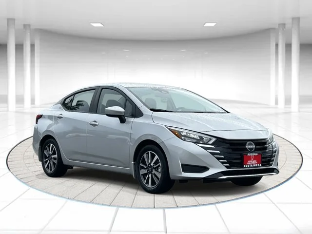 SEMINUEVOS NISSAN Versa a Estados en autogozo