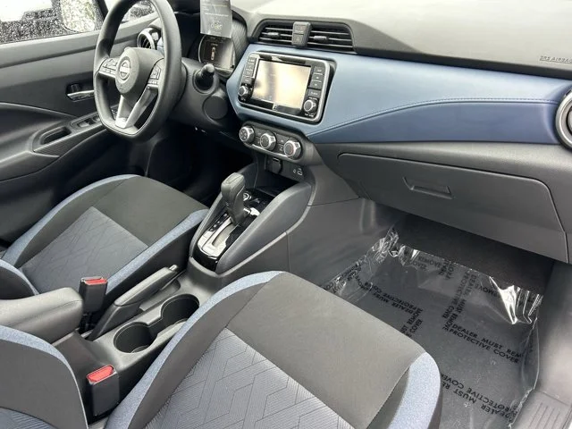 SEMINUEVOS NISSAN Versa a Estados en autogozo