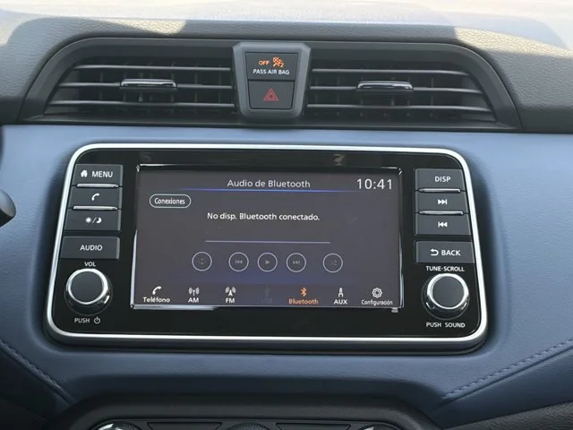 SEMINUEVOS NISSAN Versa a Estados en autogozo