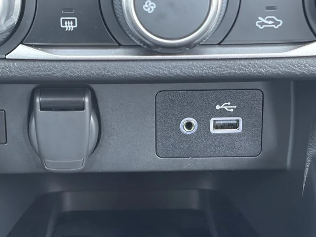 SEMINUEVOS NISSAN Versa a Estados en autogozo