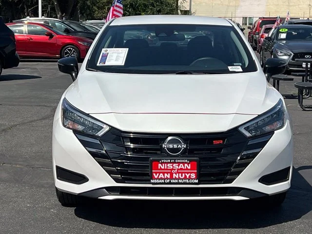 SEMINUEVOS NISSAN Versa a Estados en autogozo