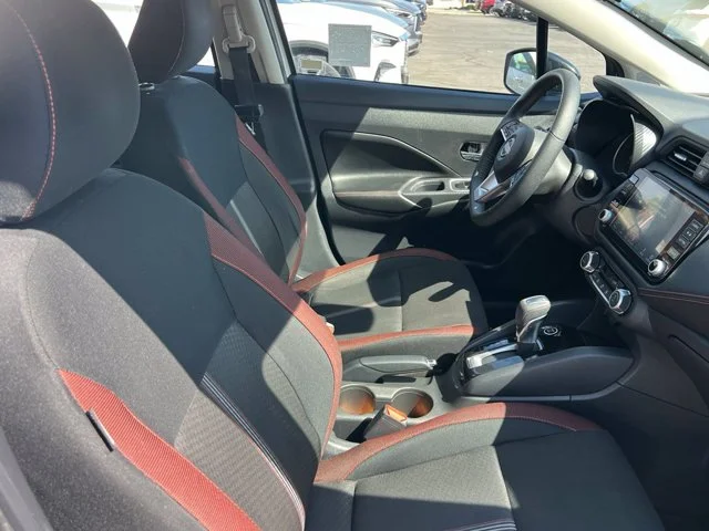 SEMINUEVOS NISSAN Versa a Estados en autogozo