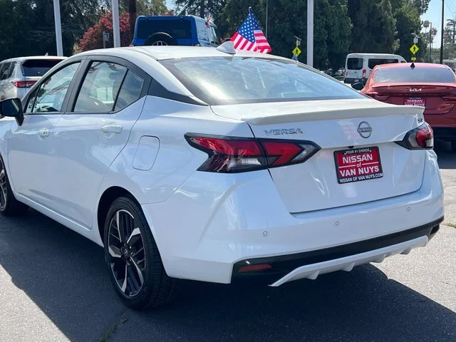 SEMINUEVOS NISSAN Versa a Estados en autogozo