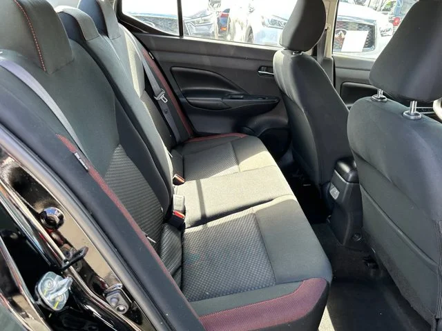 SEMINUEVOS NISSAN Versa a Estados en autogozo