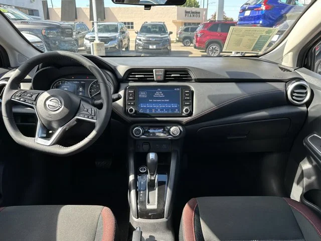 SEMINUEVOS NISSAN Versa a Estados en autogozo