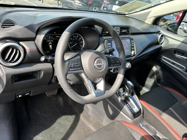 SEMINUEVOS NISSAN Versa a Estados en autogozo