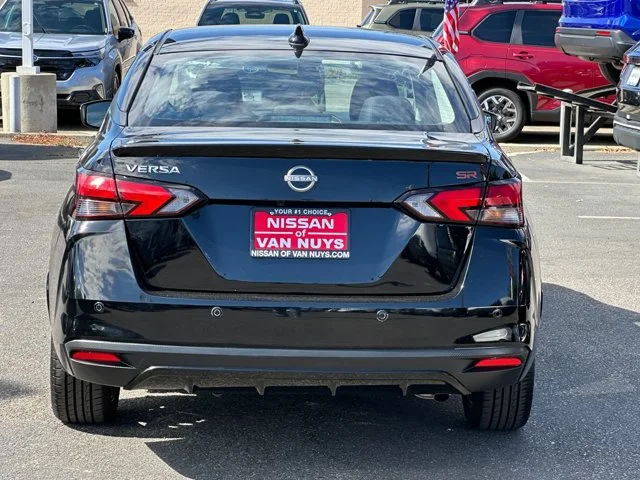 SEMINUEVOS NISSAN Versa a Estados en autogozo