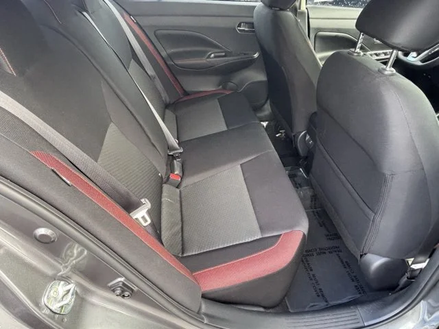 SEMINUEVOS NISSAN Versa a Estados en autogozo