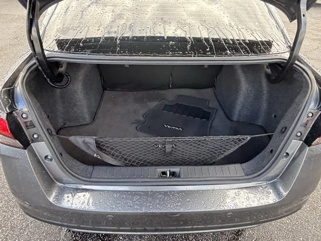 SEMINUEVOS NISSAN Versa a Estados en autogozo