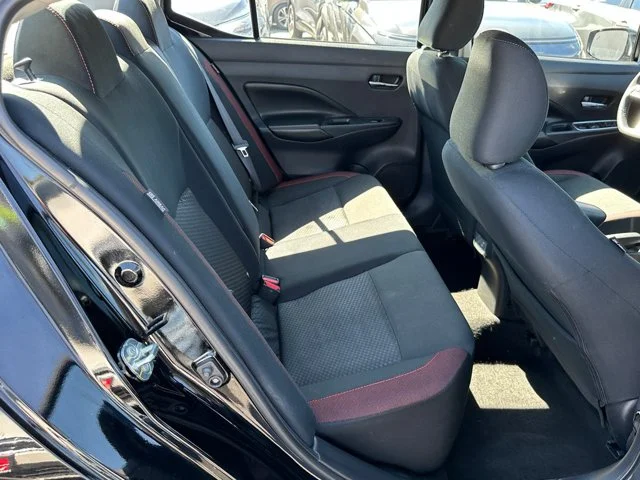 SEMINUEVOS NISSAN Versa a Estados en autogozo