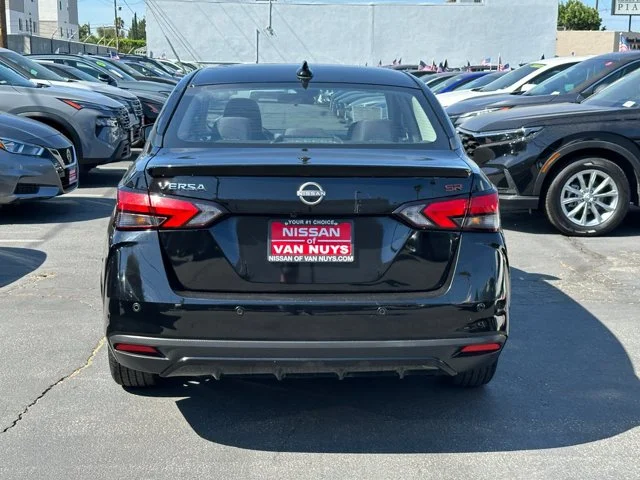 SEMINUEVOS NISSAN Versa a Estados en autogozo