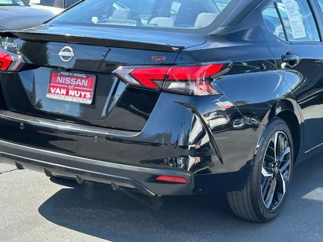 SEMINUEVOS NISSAN Versa a Estados en autogozo