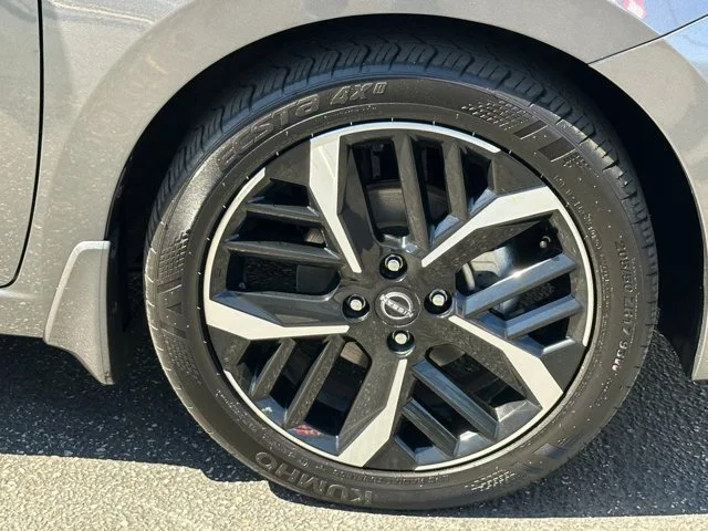 SEMINUEVOS NISSAN Versa a Estados en autogozo