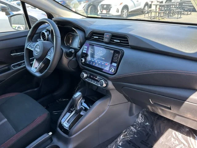 SEMINUEVOS NISSAN Versa a Estados en autogozo