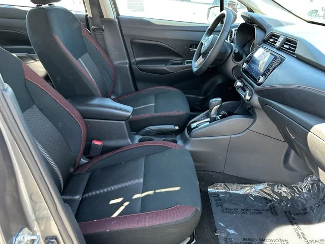 SEMINUEVOS NISSAN Versa a Estados en autogozo