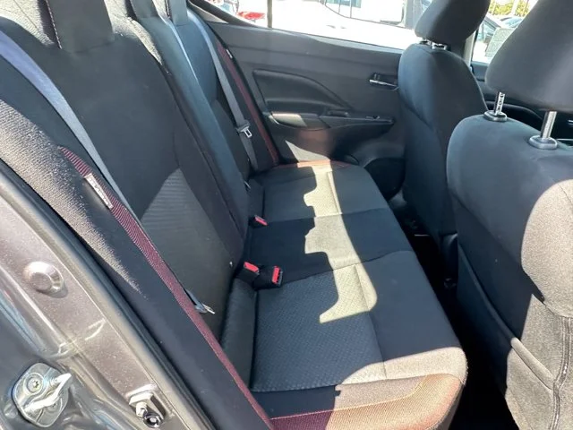 SEMINUEVOS NISSAN Versa a Estados en autogozo