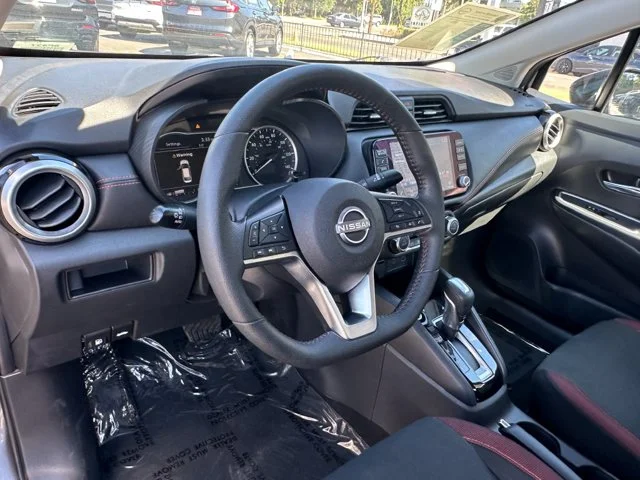SEMINUEVOS NISSAN Versa a Estados en autogozo