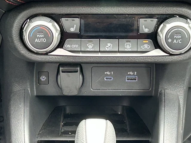 SEMINUEVOS NISSAN Versa a Estados en autogozo