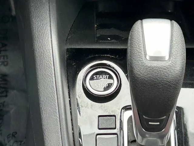 SEMINUEVOS NISSAN Versa a Estados en autogozo