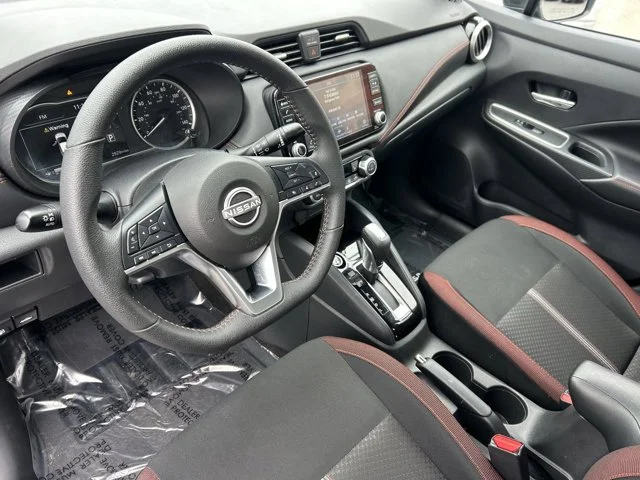 SEMINUEVOS NISSAN Versa a Estados en autogozo