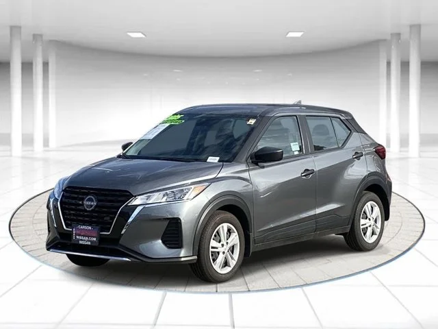 SEMINUEVOS NISSAN Kicks Play a Estados en autogozo