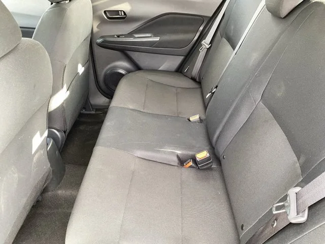 SEMINUEVOS NISSAN Kicks Play a Estados en autogozo