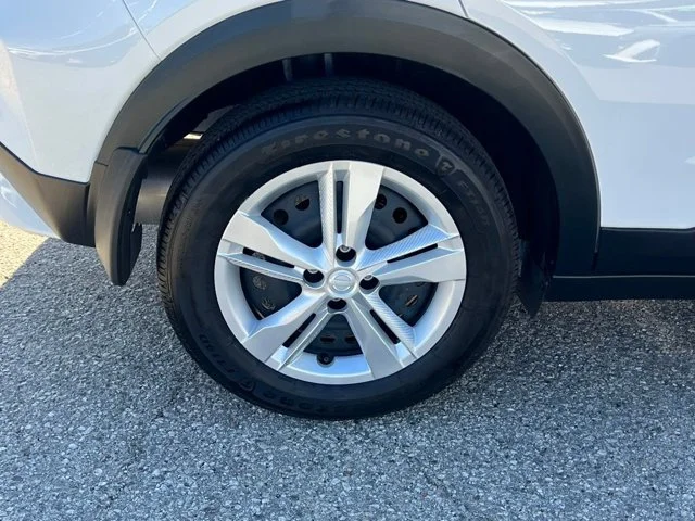 SEMINUEVOS NISSAN Kicks Play a Estados en autogozo